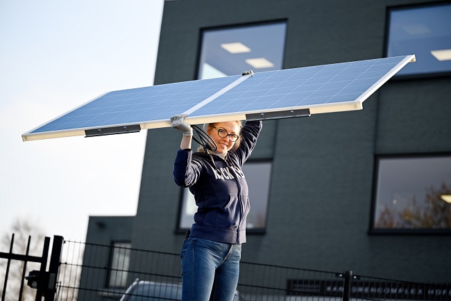 4,4 miljoen euro voor eerste Nederlandse fabriek van lichtgewicht zonnepanelen